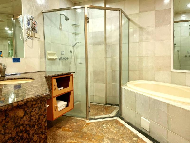 Swan Lake Villa Resort Nanwan Extérieur photo