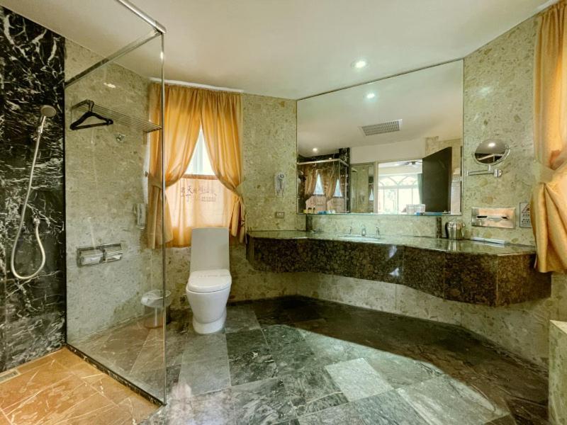 Swan Lake Villa Resort Nanwan Extérieur photo
