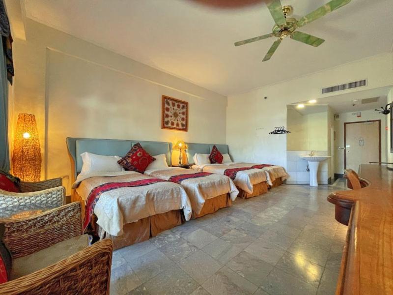Swan Lake Villa Resort Nanwan Extérieur photo