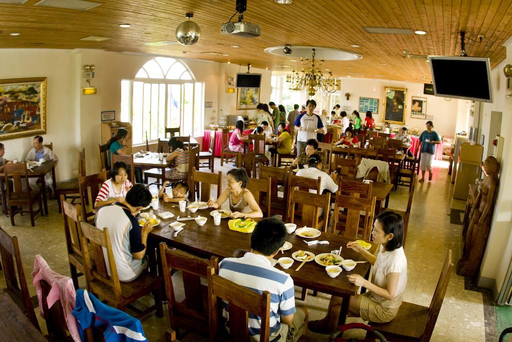 Swan Lake Villa Resort Nanwan Extérieur photo